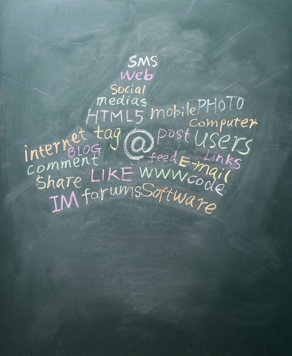 再将这一段润色修改一下