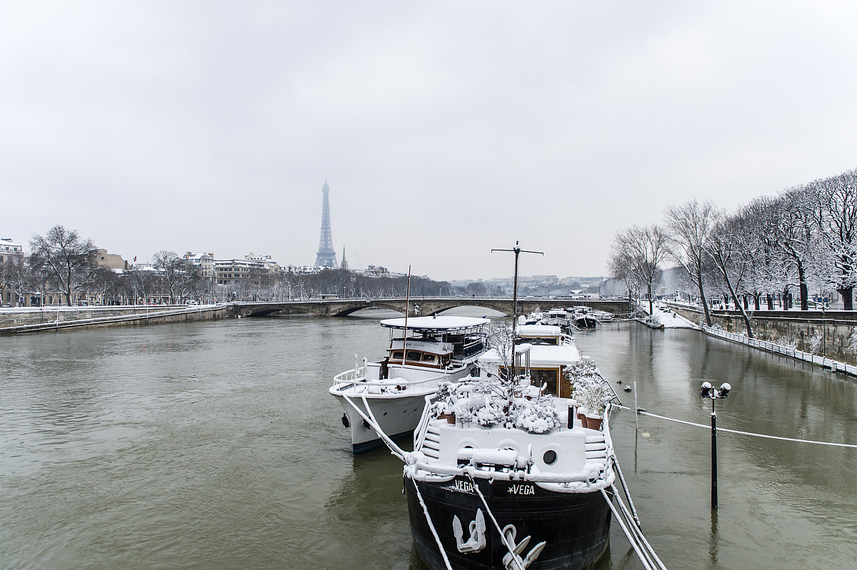 云南铁道学校 vs 昆明高铁学校：哪所更适合你？