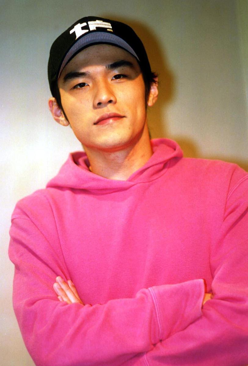 周杰伦发表的所有歌和发表时间精确到几月以表格的形式列出来