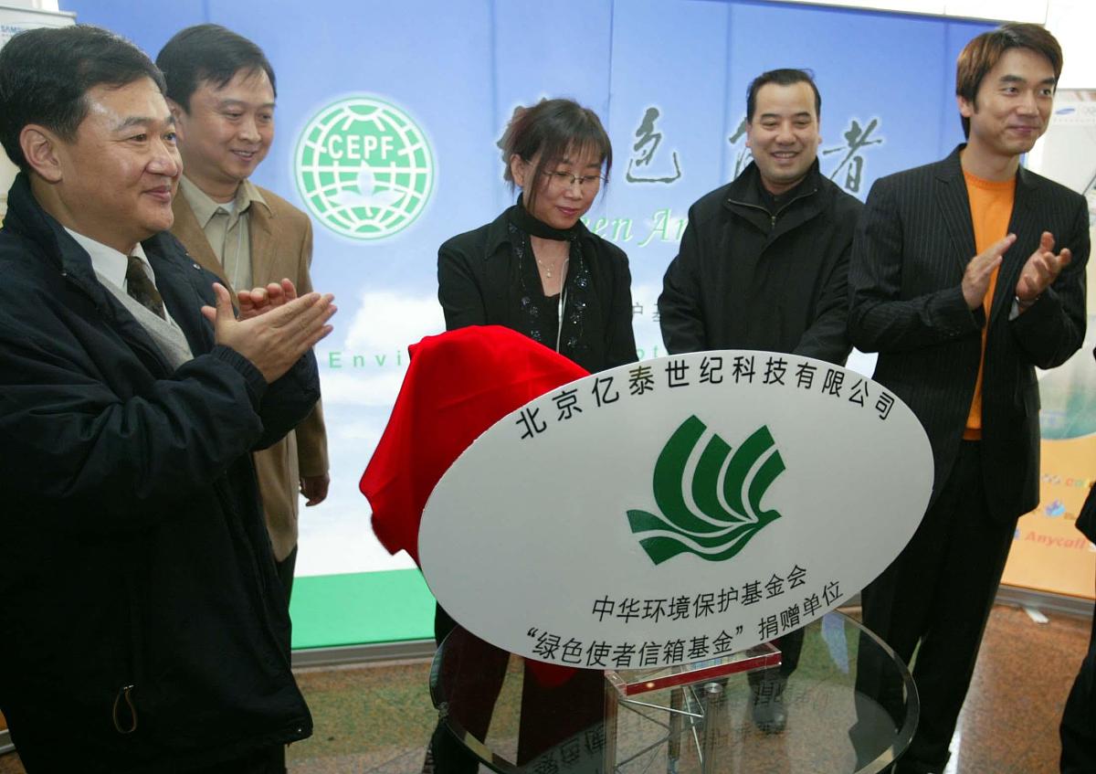 优秀共青团员在校期间表现的介绍