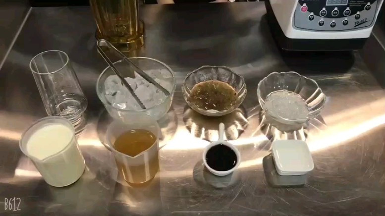 喜茶同款多肉葡萄饮料,爱喝饮料的小伙伴们快收藏