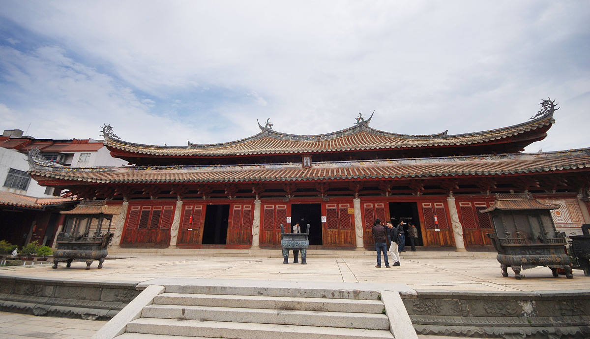 湖北护理中专学校会计专业要满足什么条件