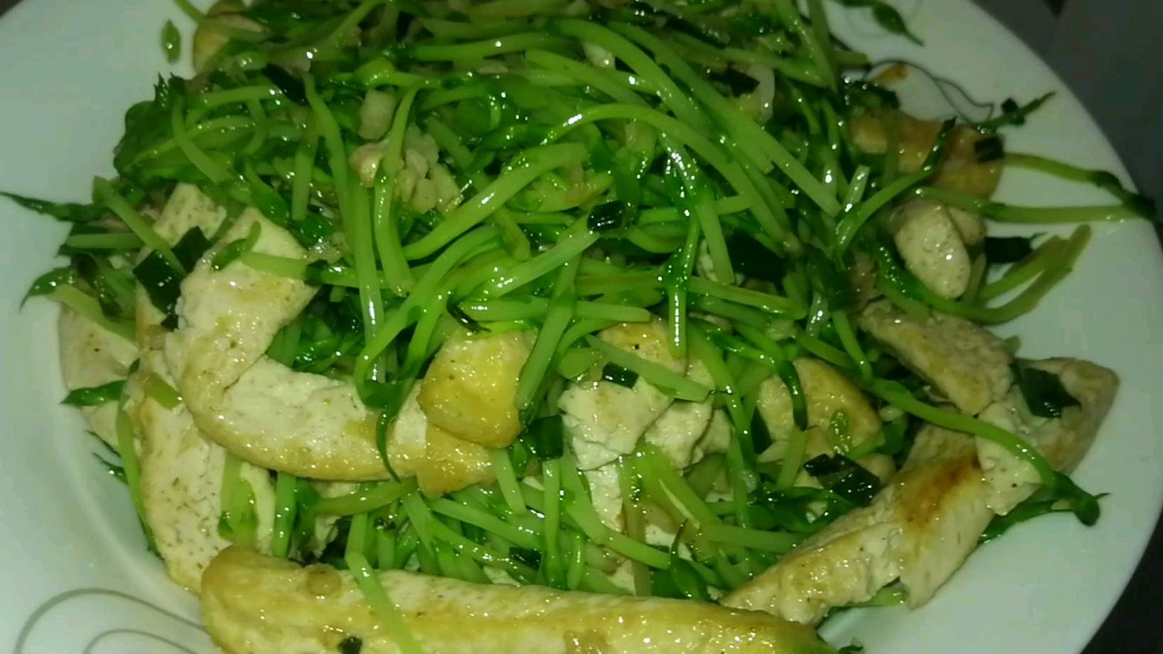 老五创新双豆组合素菜吃法,味道真的不错