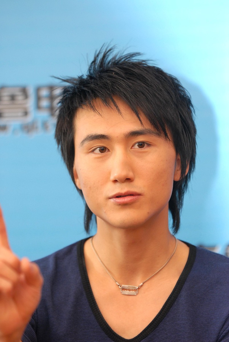 2007年6月13日,济南,著名博客之星acosta(极地阳光)做客《齐鲁之星》.