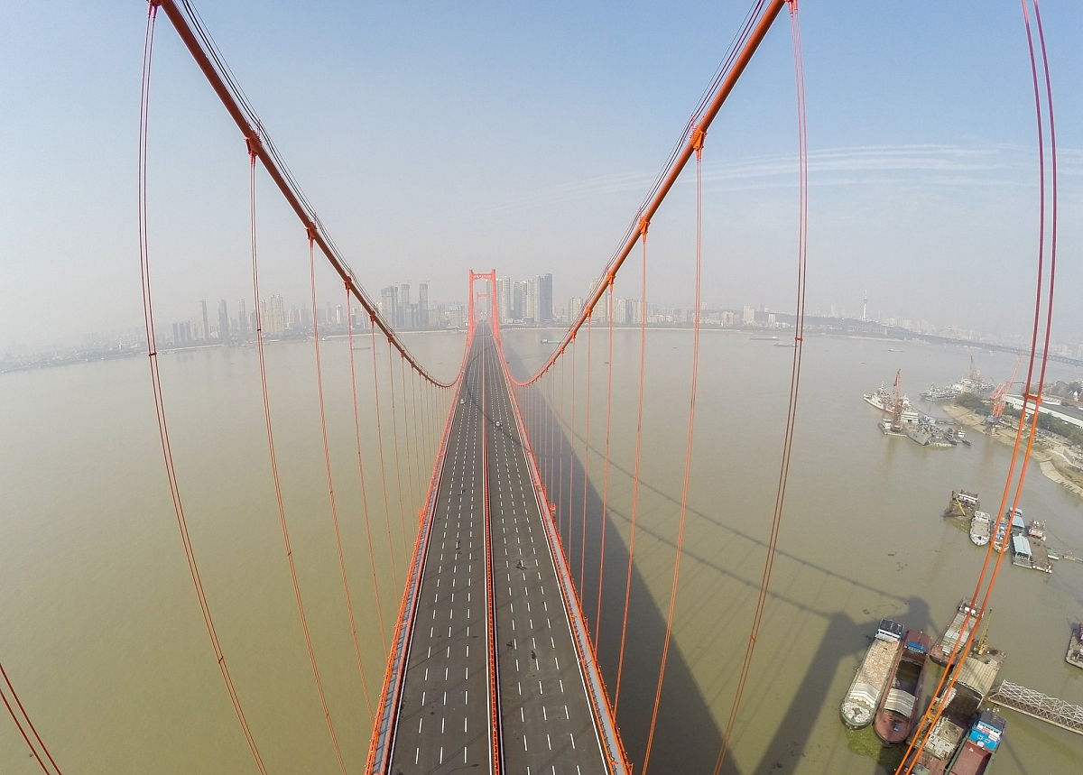 跨度梁的体型选型设计要求