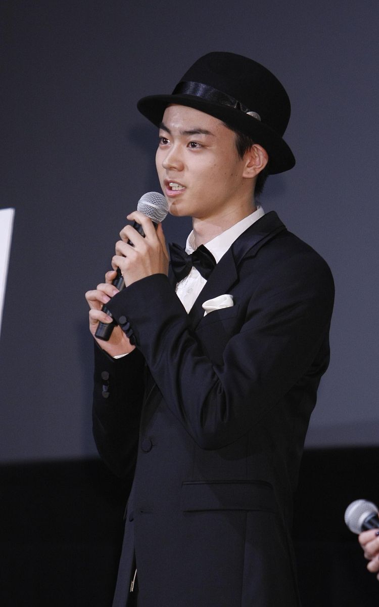 2011年10月28日,东京,第24届东京电影节,日本影片《麒麟之翼-剧场版 