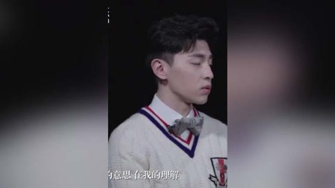 邓伦谈粉丝对自己的昵称时,露出超甜笑容,真是小鲜肉
