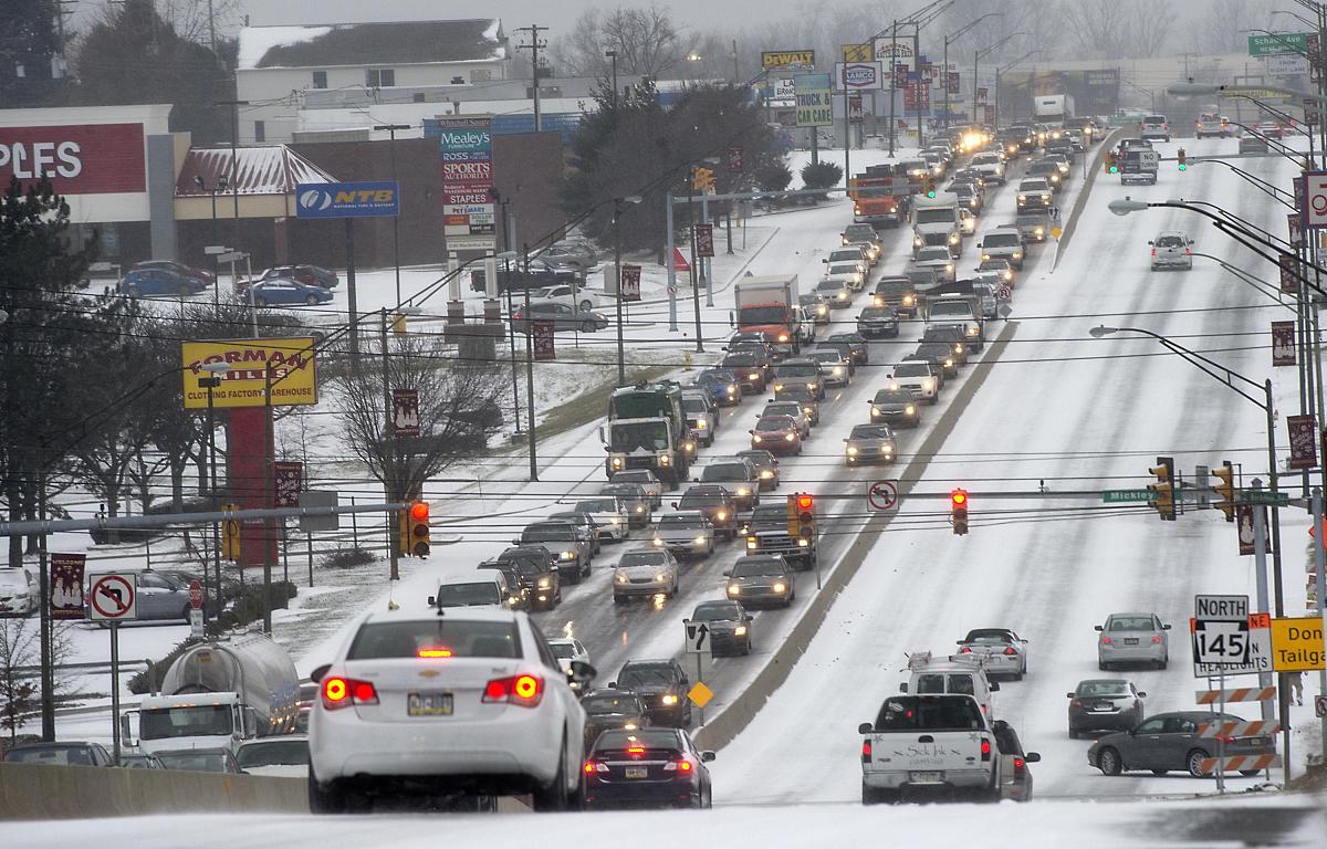 恶劣天气近义词：常见表达及用法