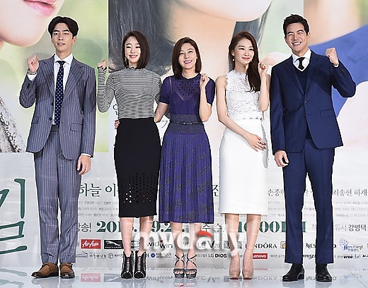 请大致概括一下韩剧《我的解放日志》剧情