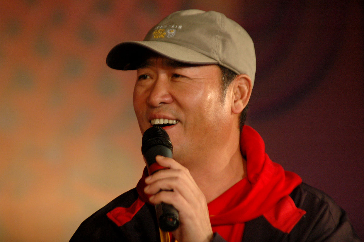 武松可以详细写一写他的性格和事迹。例如他典型性格粗中带细有勇有谋。