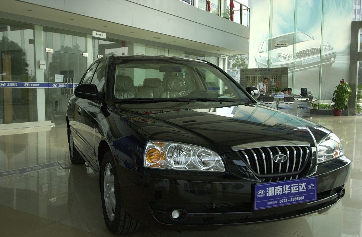 2005年12月6日,长沙市现代伊兰特汽车.(资料图片)+++_+++伊兰特,北京