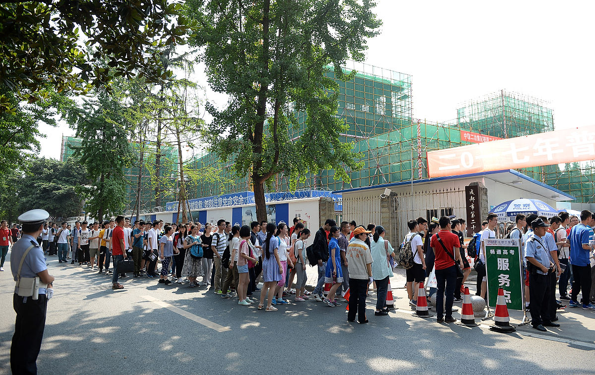 成都铁路工程学校：安全舒适的校园环境，培养铁路工程人才