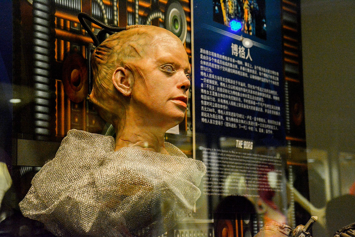 弗里德里克·詹姆逊在《未来的考古学》中对乌托邦的观点演变