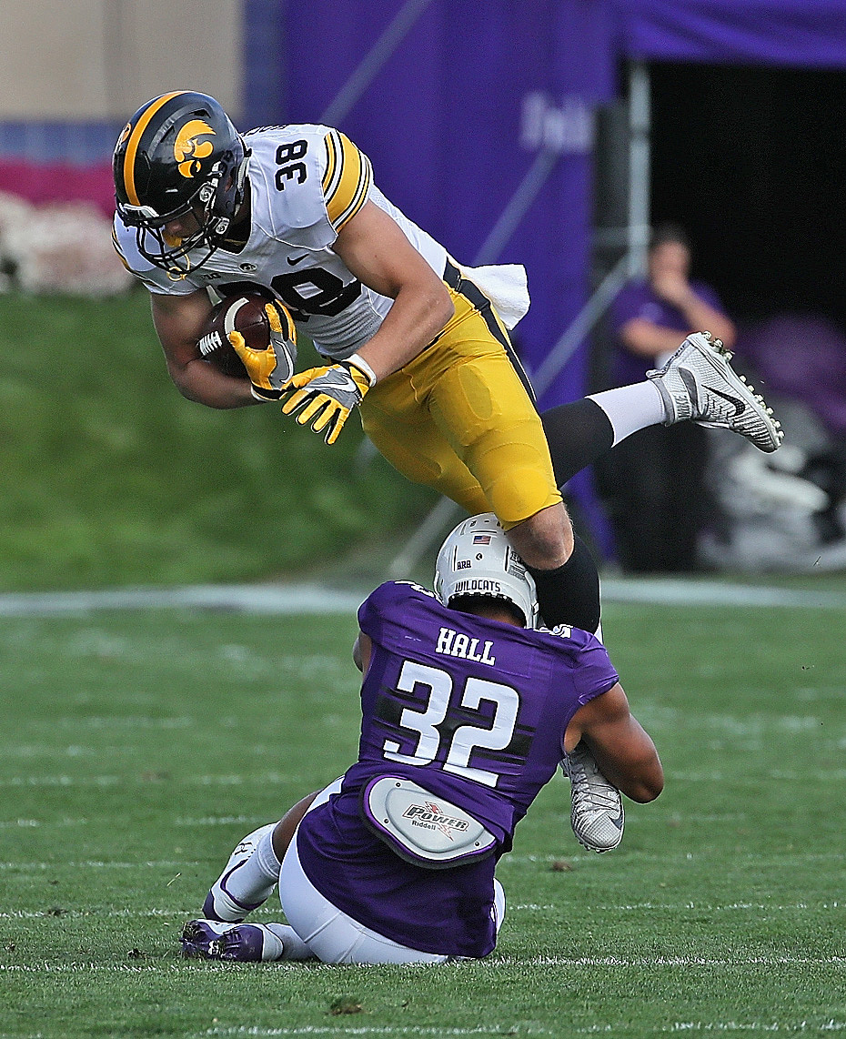 evanston, il - october 21:   t.j. hockenson #38 of the iowa hawk