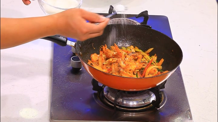 看完这个,你也能做一手极品好虾