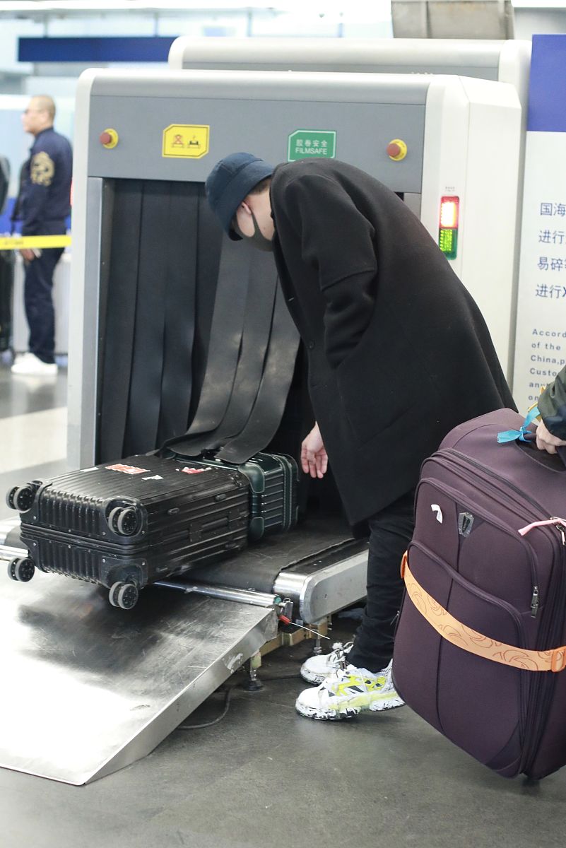 坐飞机行李破损怎么办