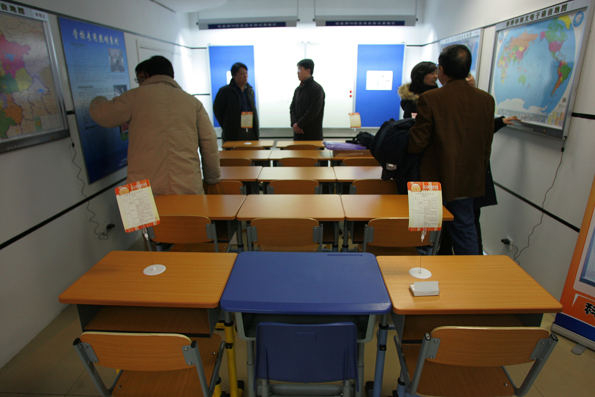 加强教师队伍建设加强教师队伍建设教研活动记录与反思