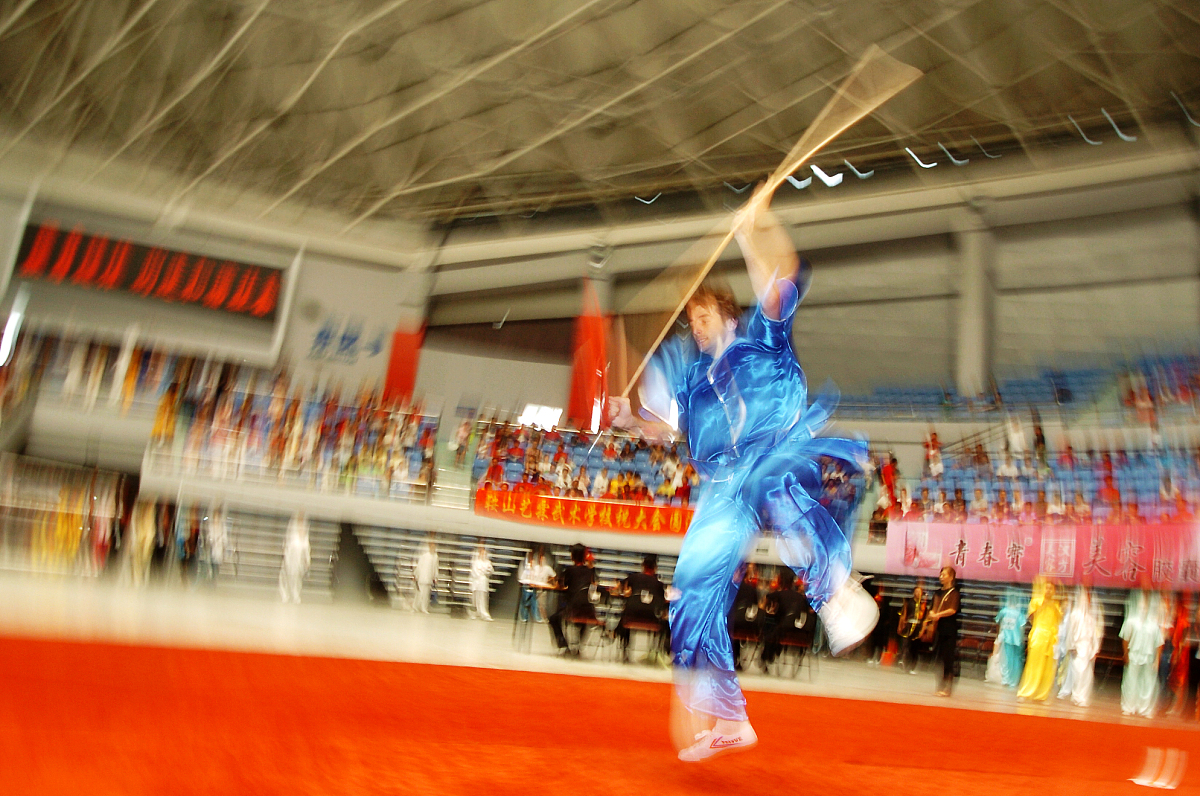 吴桥杂技艺术学校2023年专业设置：钢丝、飞轮、高桥等