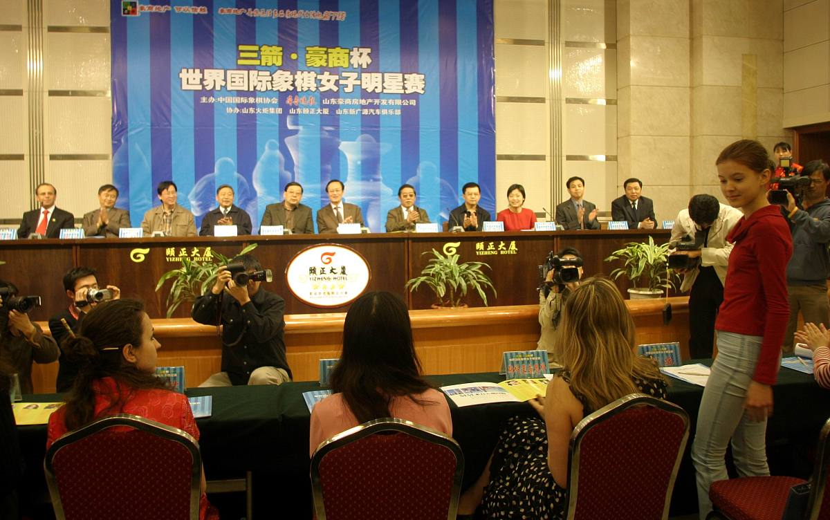 中国科协青托人才2023报告会在集美大学举行