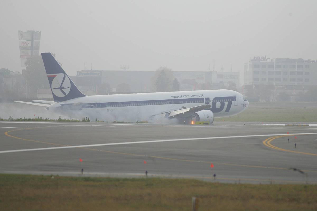 湖北工业大学空乘专业招生简章 | 航空学校招生简章