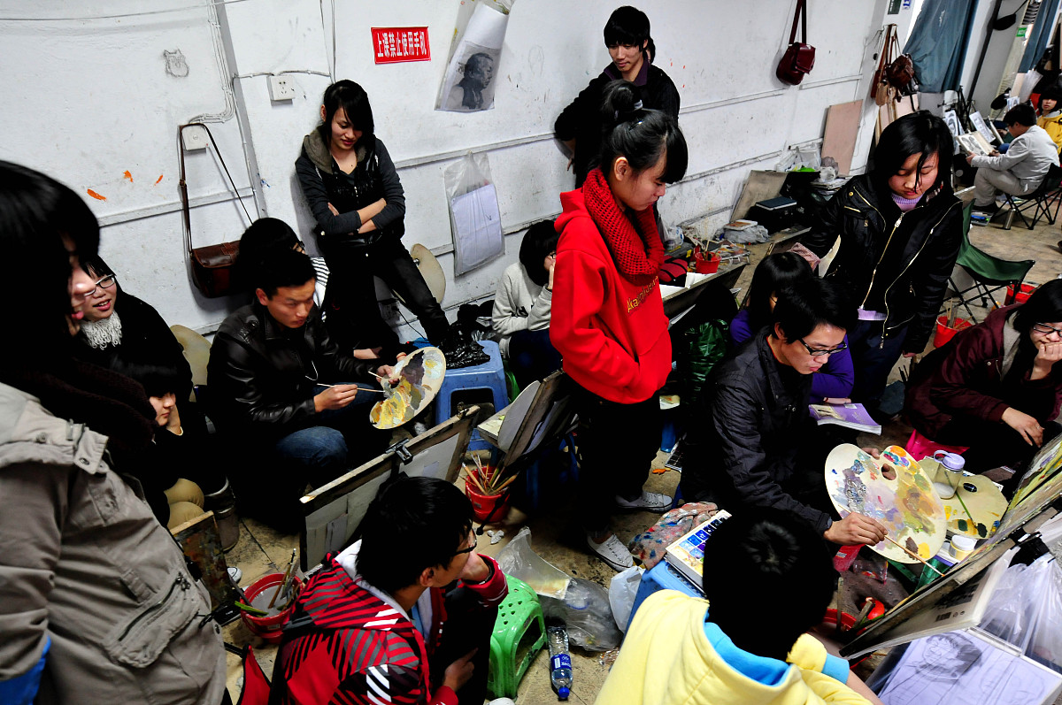 湖北美术学校2021年招生简章 - 报考指南及专业介绍