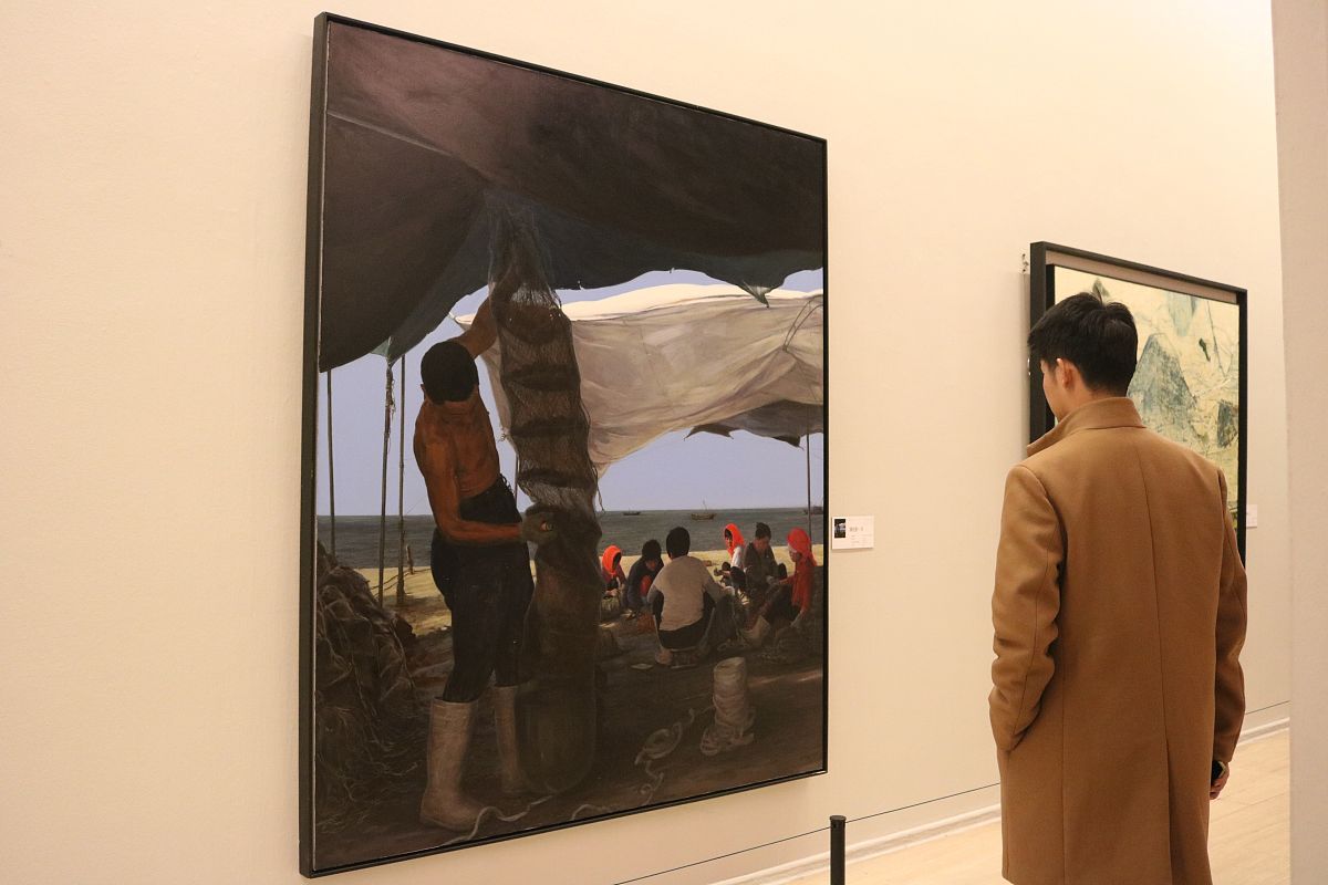 何为社会现实主义，结合美术鉴赏内容，写一篇文章