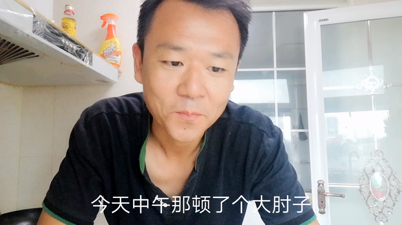 豪放粗犷的北方饮食大饼卷肉