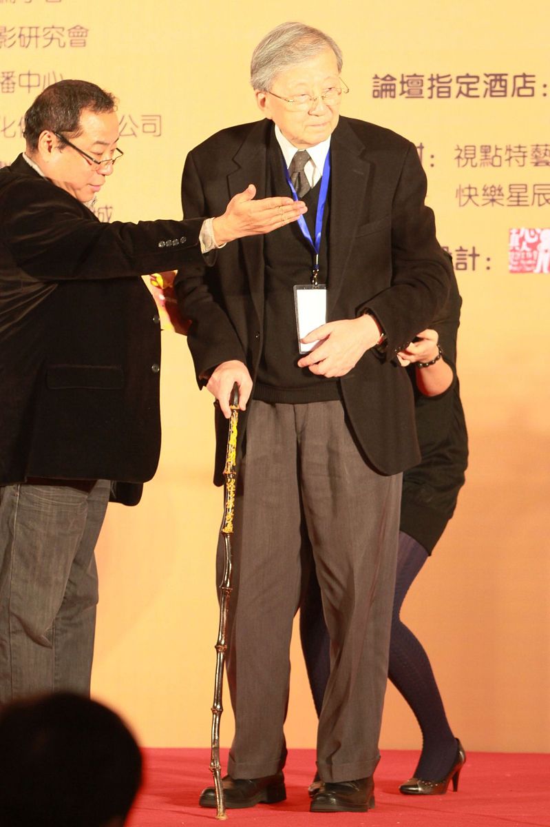 2012年11月9日,北京,第七届华语青年影像论坛闭幕式.李行+++_+++论坛