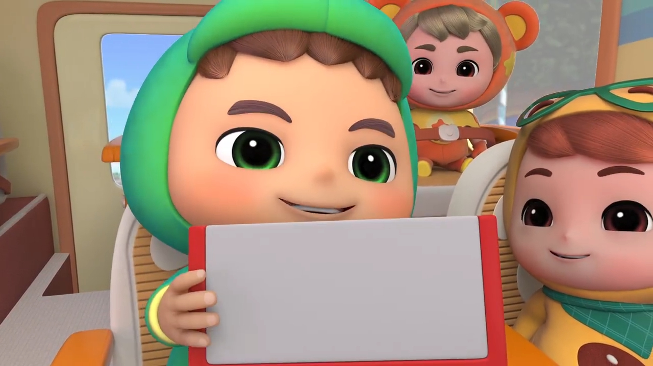 桑迪老师带着小可爱们去画金鱼,抱抱龙带了好多颜色的蜡笔