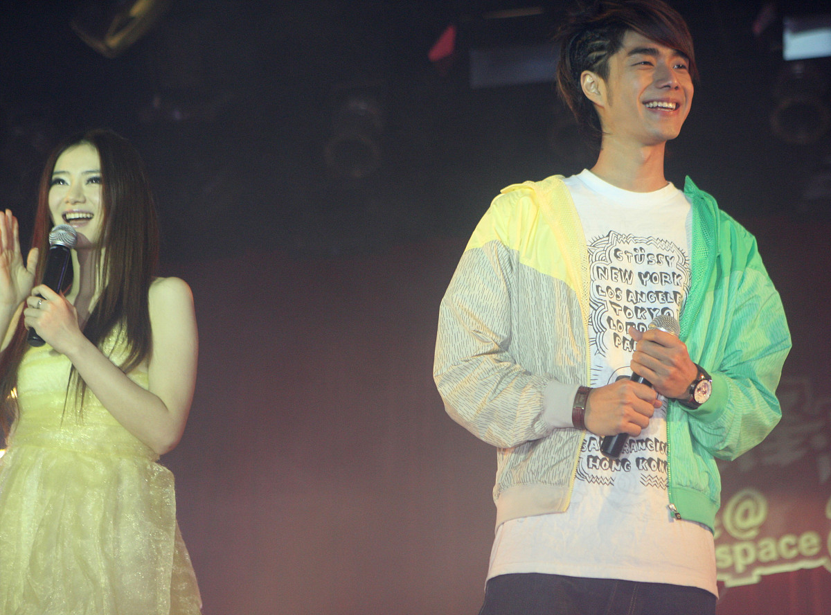 2008年12月19日,北京,2008北京校园音乐演出季的最后一场演唱会在中国