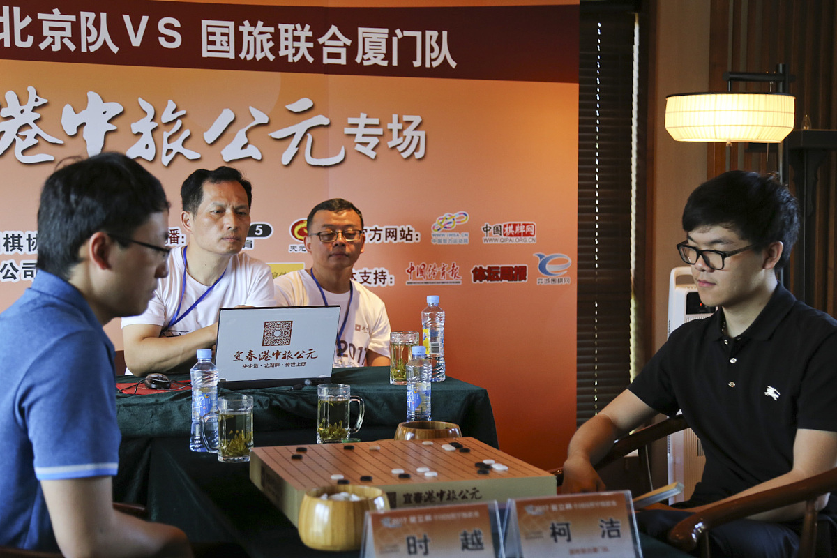 写一篇文章李祥心对战董州渝