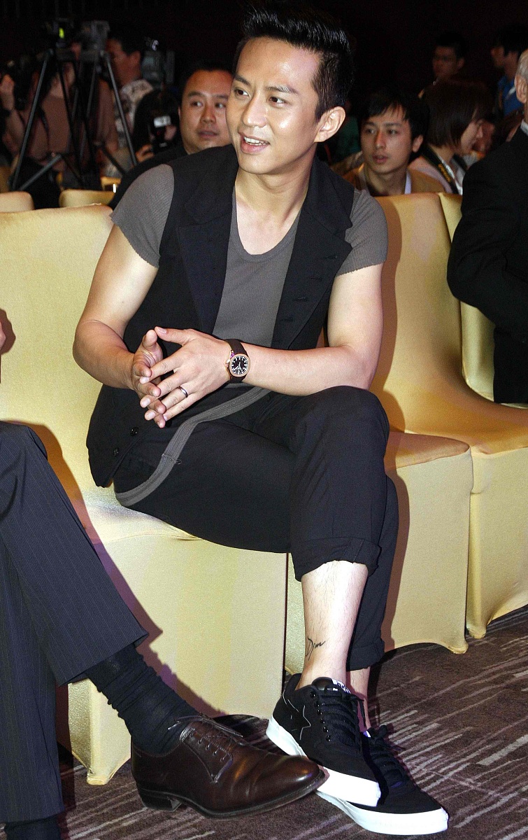 2011年6月12日,上海,第14届上海电影节.2011"e触即发"作品推介会.***_