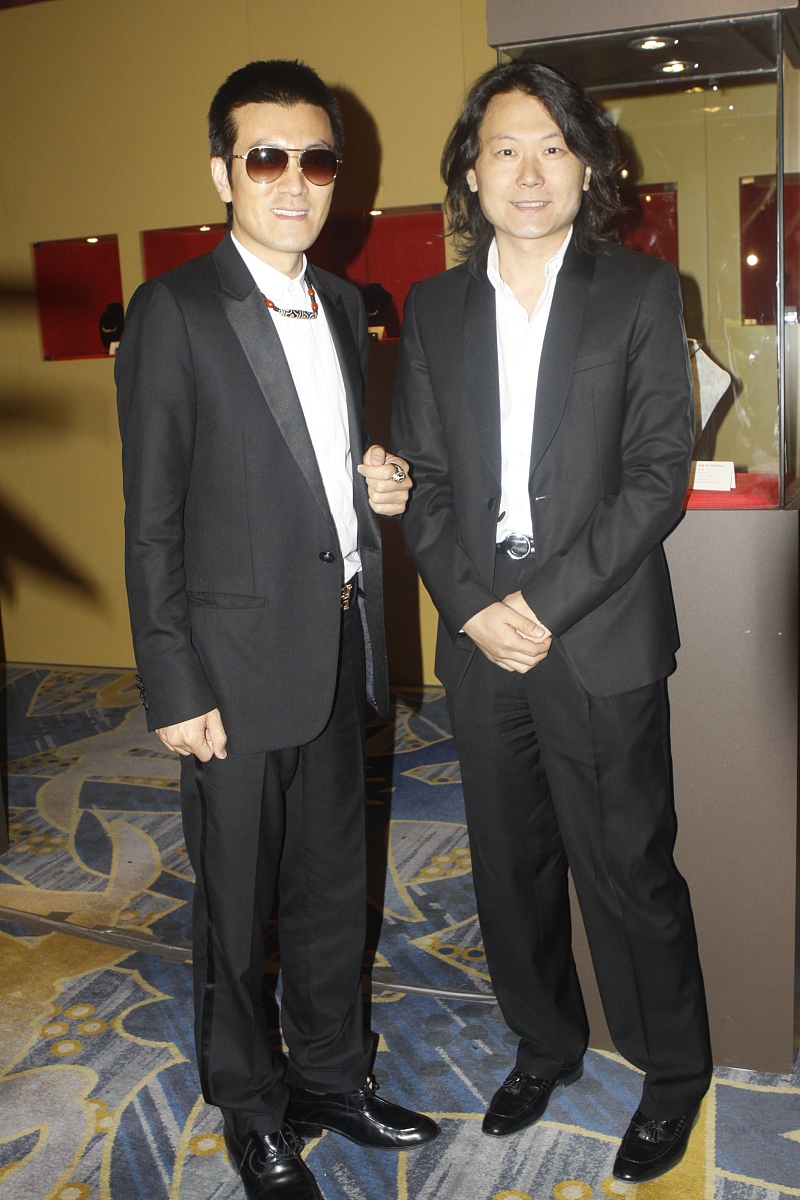 2012年5月24日,北京,杨子现身天珠拍卖会.   ***_***+++_+++杨子,拍卖