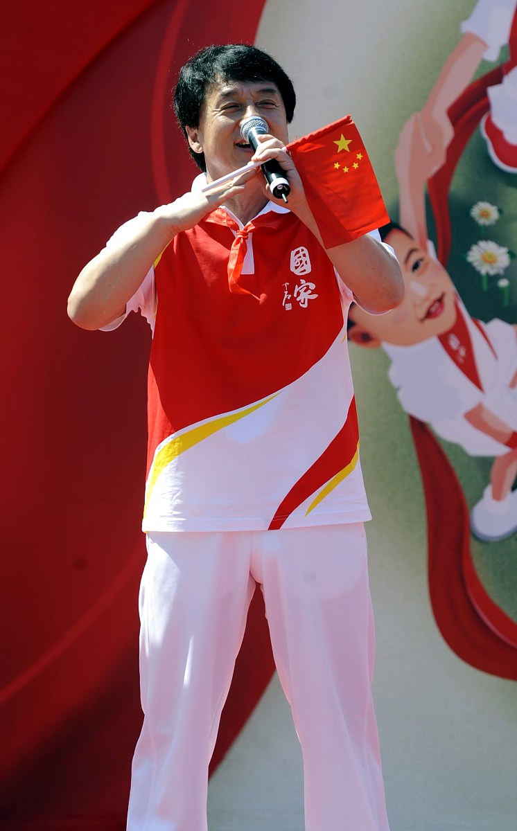 原创的像小孩写出来的适合传唱的短的歌唱祖国的歌谣