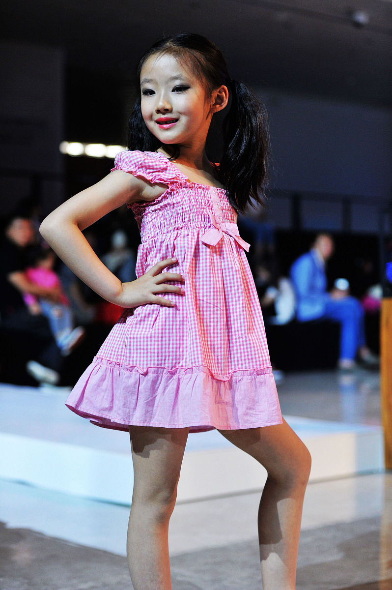 少儿模特培训班-提升孩子自信与气质-打造T台新星