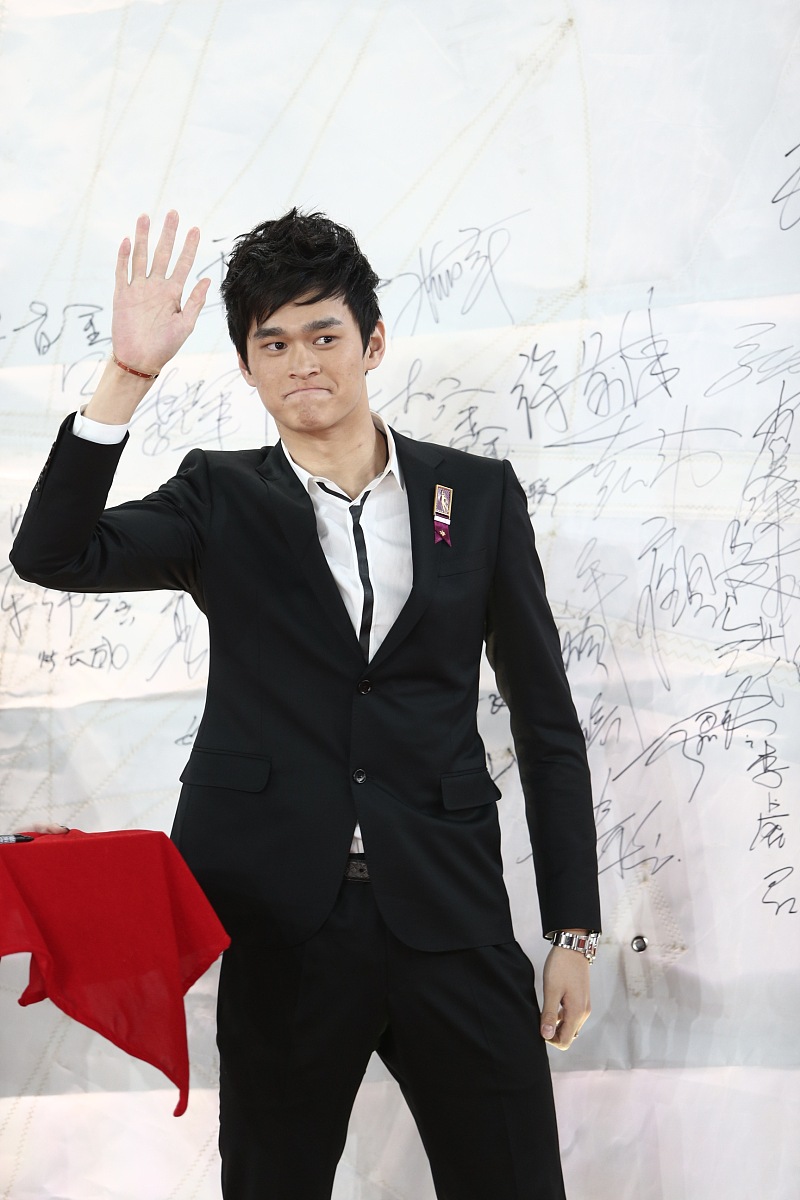 2013年1月19日,北京国家体育馆,2012cctv体坛风云人物颁奖盛典隆重举
