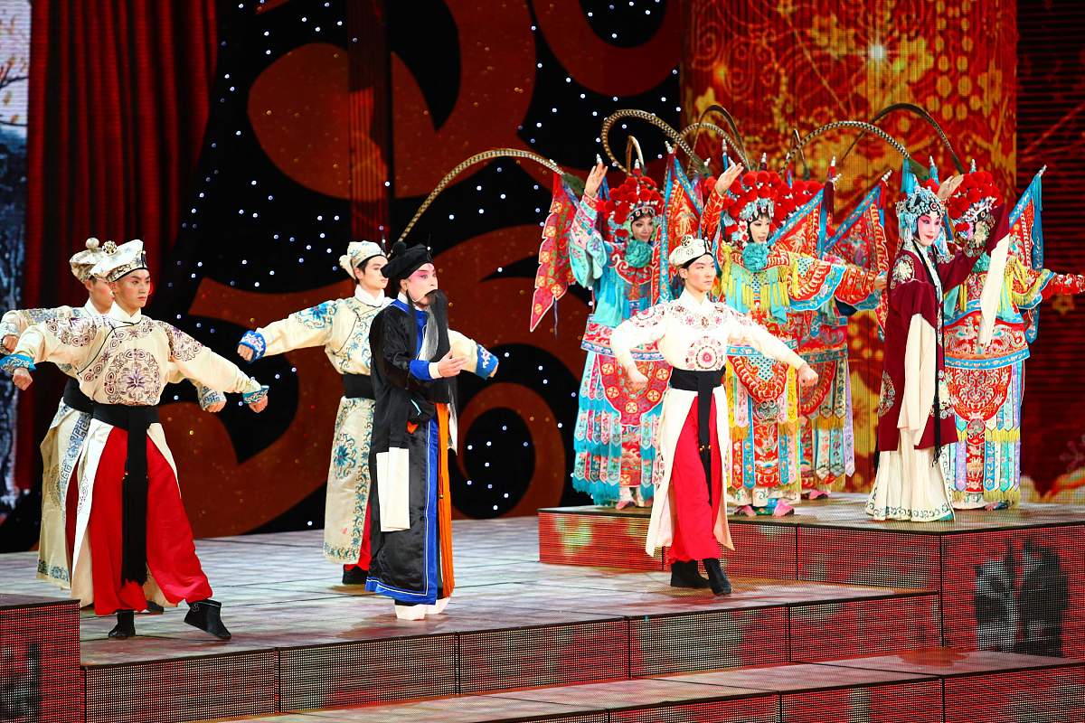 解释一下阳梁唱曲