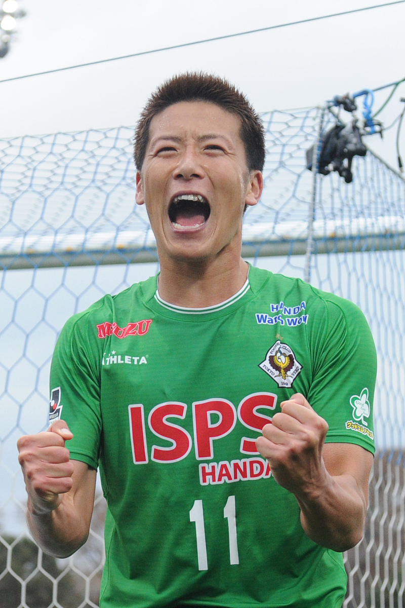 YOLOv8 报错：TypeError: __init__() missing 1 required positional argument: 'n_win'