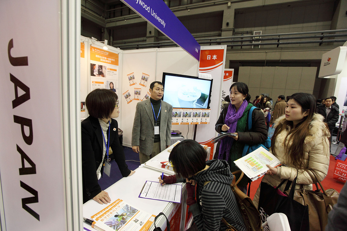 宜昌美术绘画中等学校商务英语教学质量怎么样？招生要求有哪些？