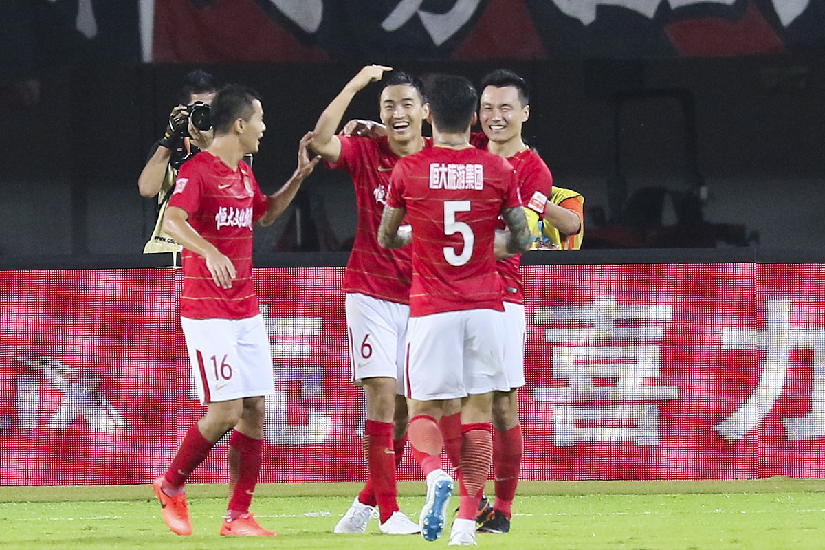 2018中超第24轮:阿兰点射郜林头槌建功 广州恒大淘宝3-0大连一方