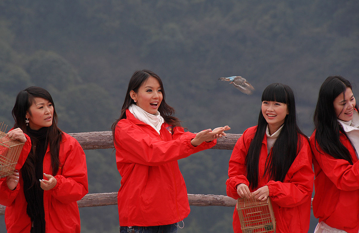 探秘世界自然遗产：广东韶关丹霞山旅游攻略