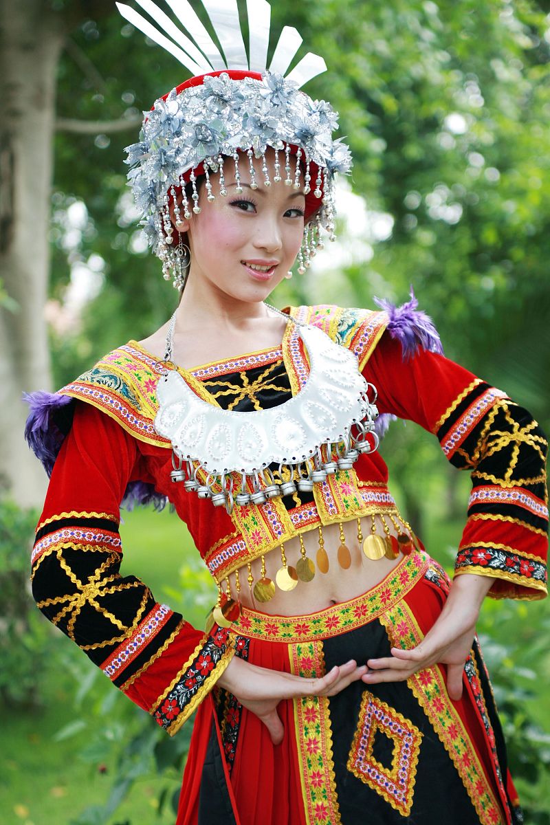 2006年7月21-22日,全国民族之花选拔活动广西赛区复赛在南宁进行.瑶族