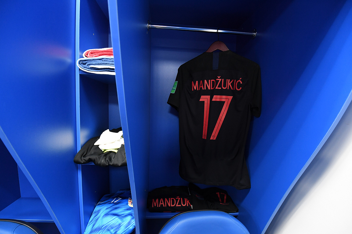 驻马店京东酒世界精准营销优化建议：提升广告推送效果