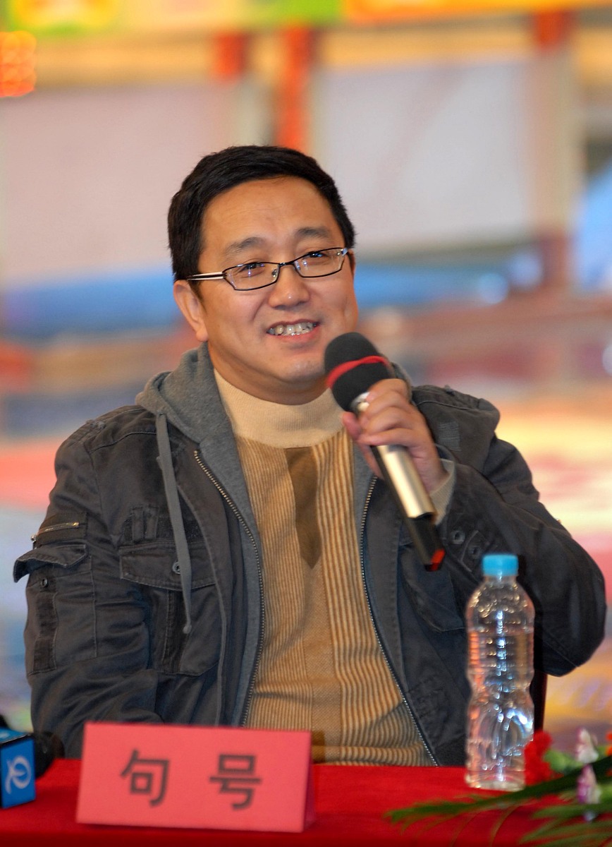 洗稿下面这段话可能在剧组中发生这样的事情都是在所难免的但是有时候为了影片呈现出的效果更加逼真可能就会选择一些比较昂贵的道具但是这些在使用的过程中演员们应该好好的爱惜否则很容易会让自己遭受到巨额的赔偿那就得不偿失了。