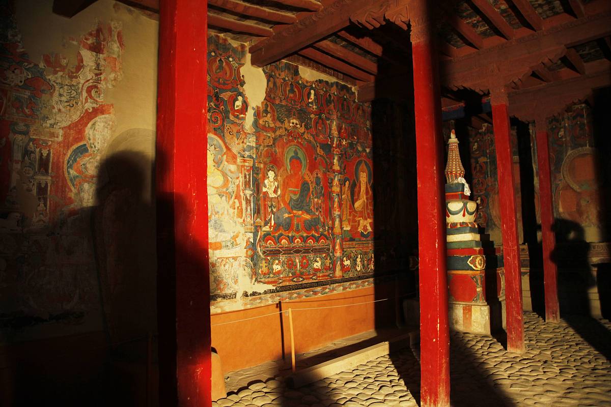 扮演一名文化博主写篇1000字为什么中国人总喜欢追求意义的文章