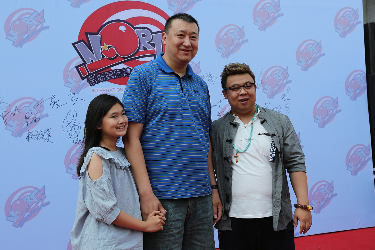 父亲的光，照亮我的世界 - 感人至深的父爱作文