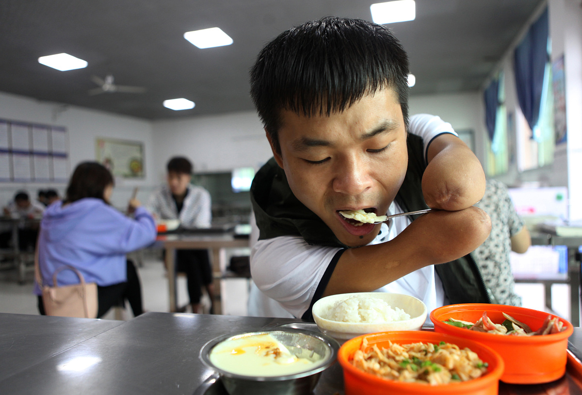 南京机电职业技术学院资助补助有哪些师资怎么样？