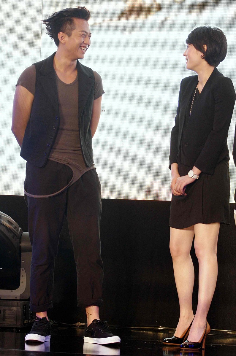 2011年6月12日,上海,第14届上海电影节.2011"e触即发"作品推介会.***_