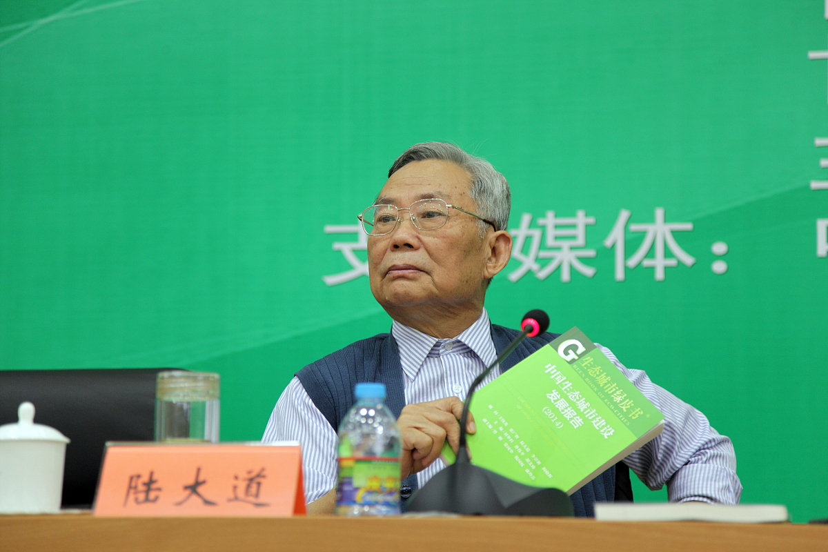 2021年甘肃女生学什么中专学校好