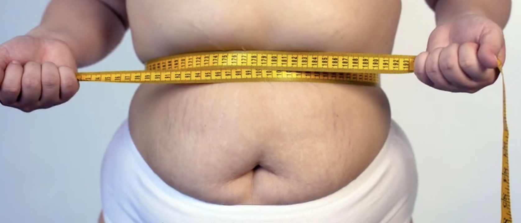 BBC减肥纪录片:小哥吃着肉喝着奶,站着把油脂减了!